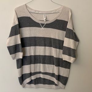 Aeropostale Striped Sweater Size XL